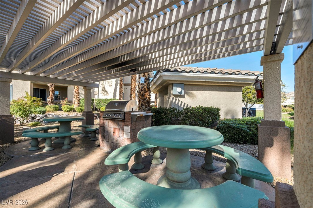 7111 S Durango Drive 113