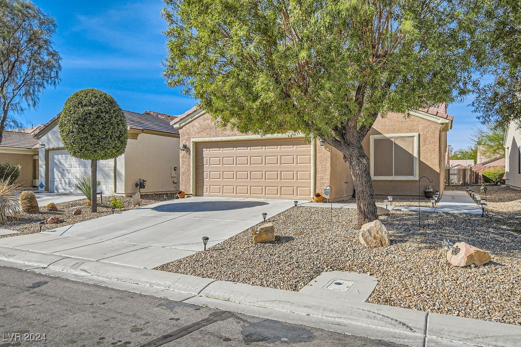 3452 Flinthead Drive, North Las Vegas, Nevada image 3