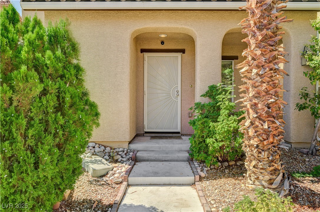 4749 Golden Shimmer Avenue