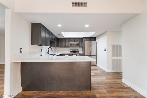 Tiny photo for 3750 Pilgrim Street, Las Vegas, NV 89121 (MLS # 2793102)