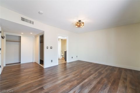 Tiny photo for 3750 Pilgrim Street, Las Vegas, NV 89121 (MLS # 2793102)
