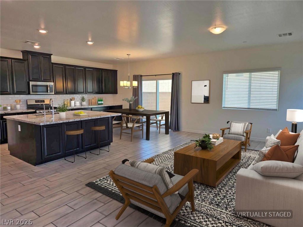 6967 Noah Raven Street