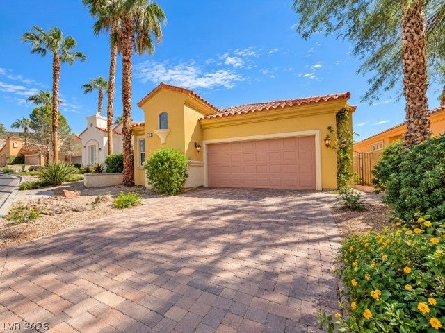 Photo of 16 Via Ravello, Henderson, NV 89011 (MLS # 2827058)