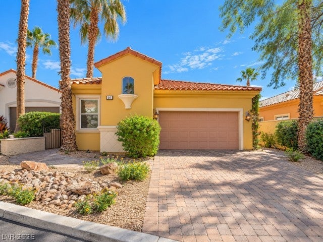 Photo of 16 Via Ravello, Henderson, NV 89011 (MLS # 2827058)