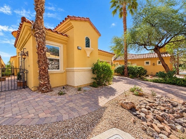 Photo of 16 Via Ravello, Henderson, NV 89011 (MLS # 2827058)