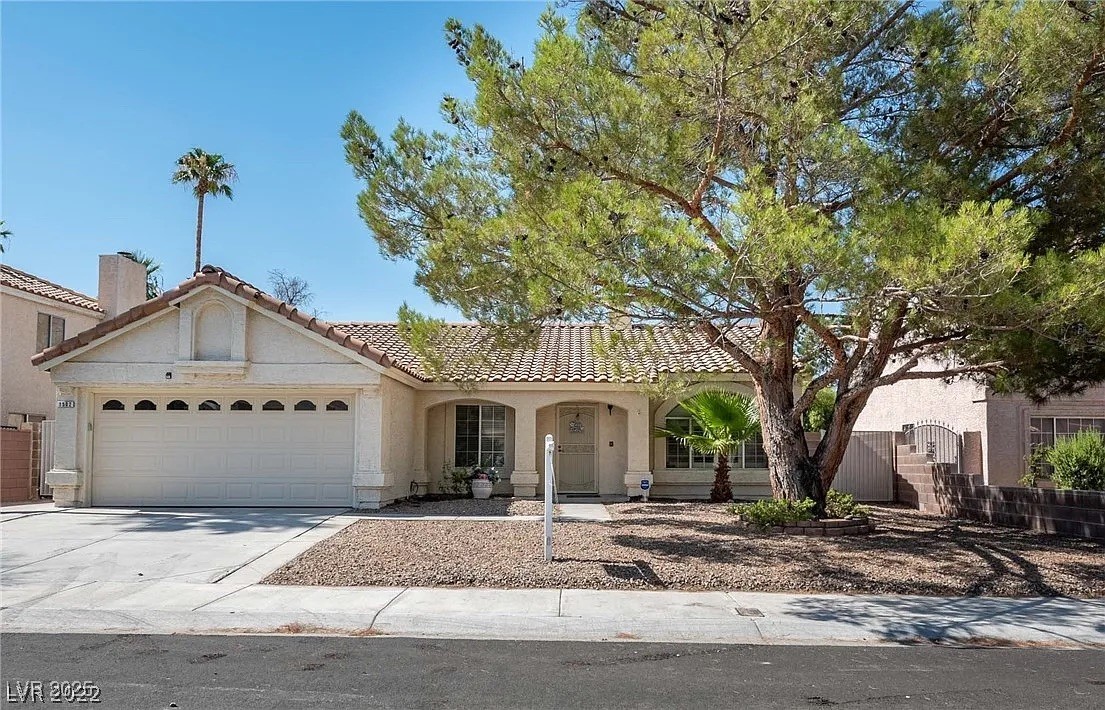 1502 Cliff Branch Drive, Henderson, Nevada image 1
