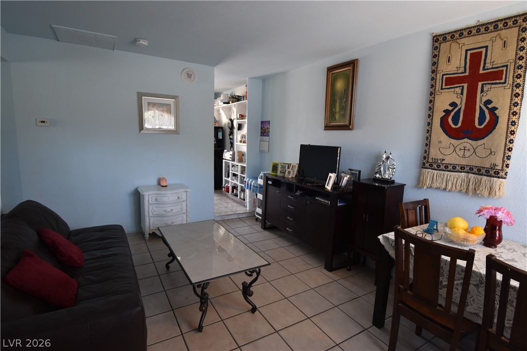 3908 Palos Verdes Street