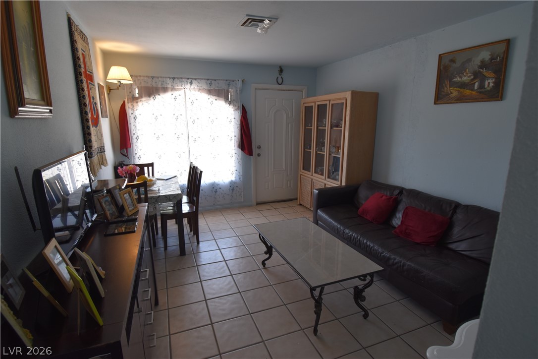 3908 Palos Verdes Street