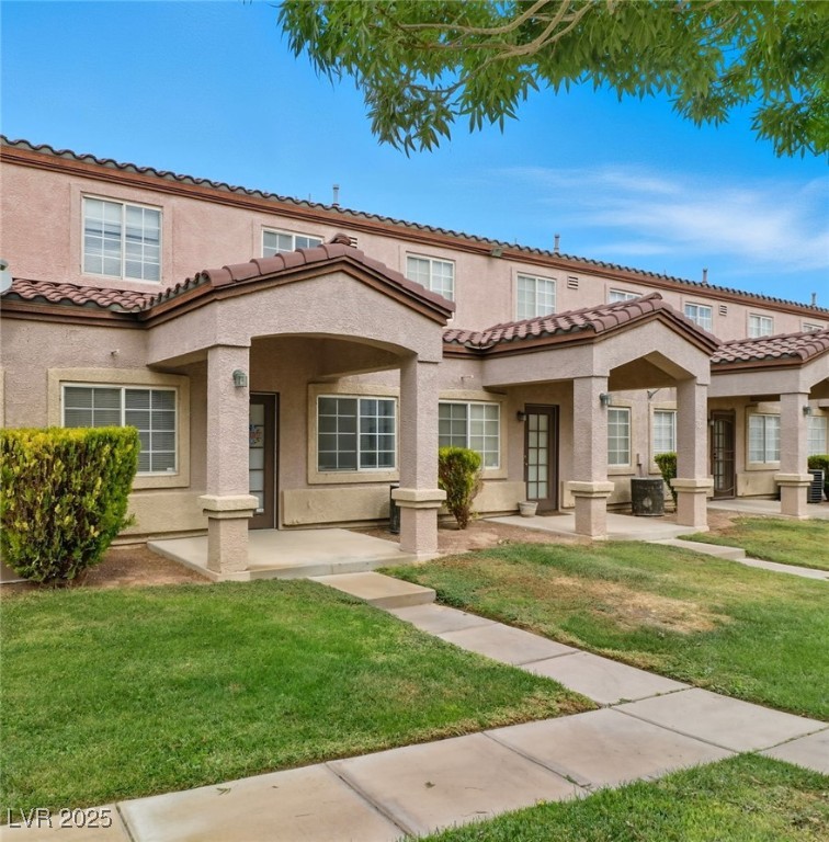 2621 Adelante Avenue 104