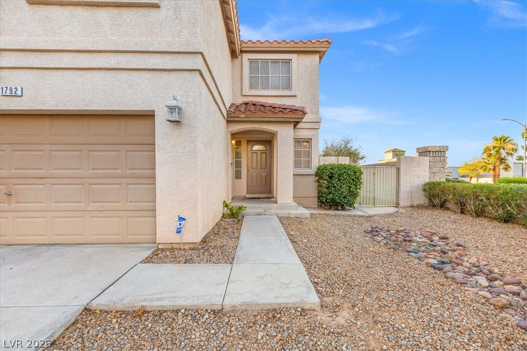 1792 E Quartz Landing Avenue
