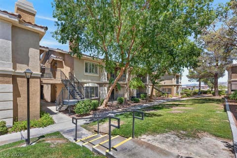 Condo For Sale - 2900 Sunridge Heights Parkway #625<br/> Henderson, NV 89052