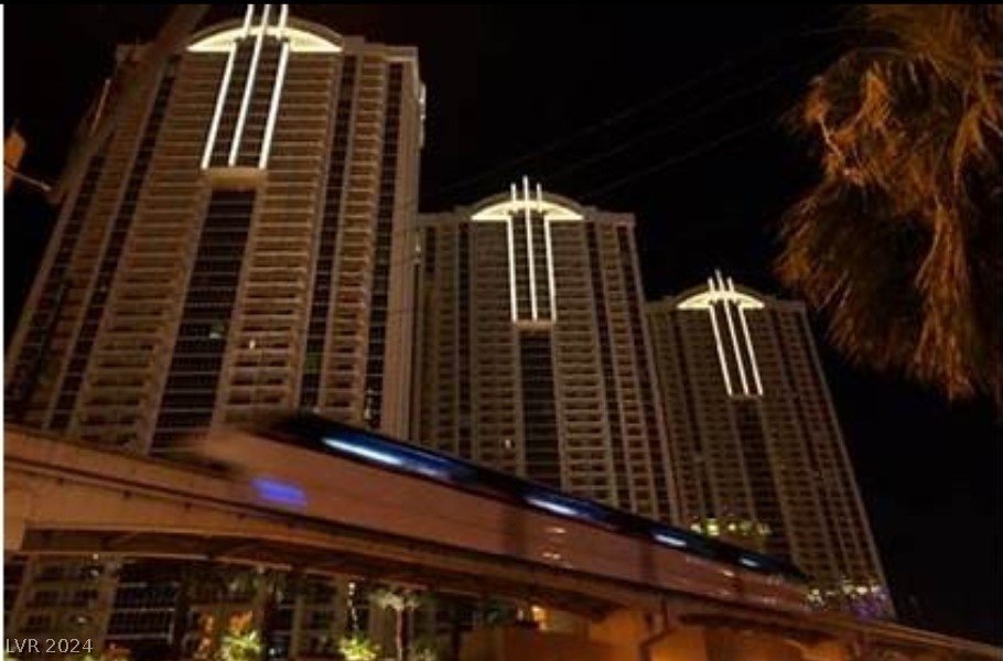 135 E Harmon Avenue #2416, Las Vegas, Nevada image 1