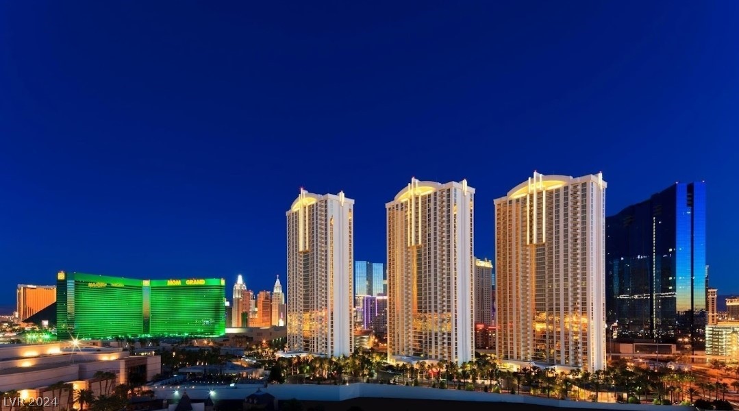 135 E Harmon Avenue #2416, Las Vegas, Nevada image 12