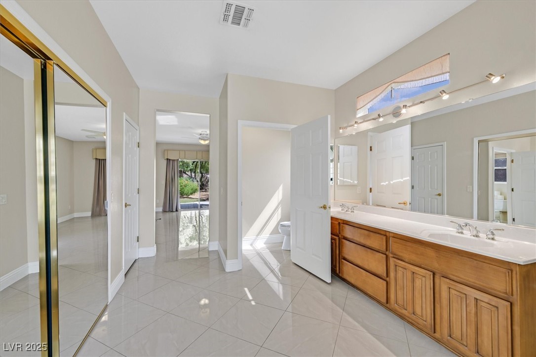 Henderson, Nevada 89052, United States, 3 Bedrooms Bedrooms, ,3 BathroomsBathrooms,Residential,Active,160352