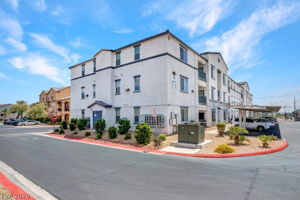 4437 Dover Straight Street 301