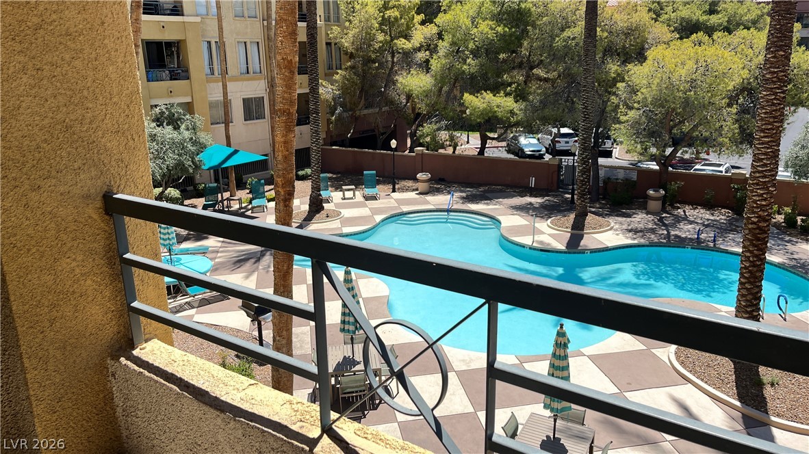 210 E Flamingo Road 205