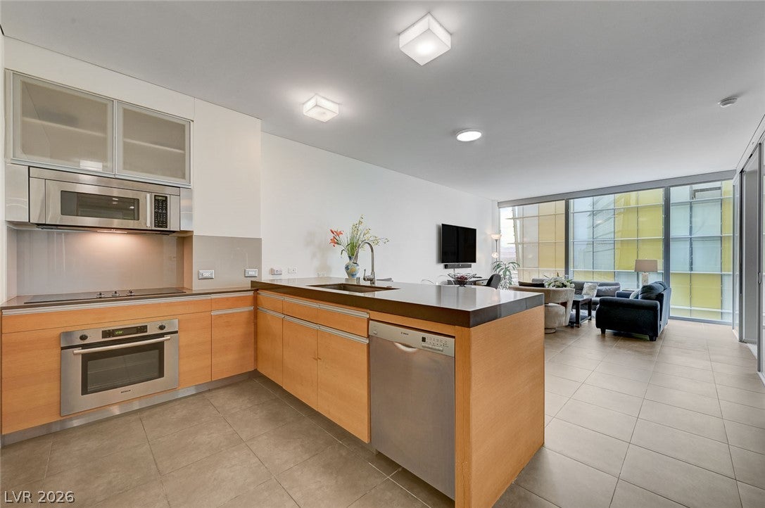 3722 Las Vegas Boulevard 2908
