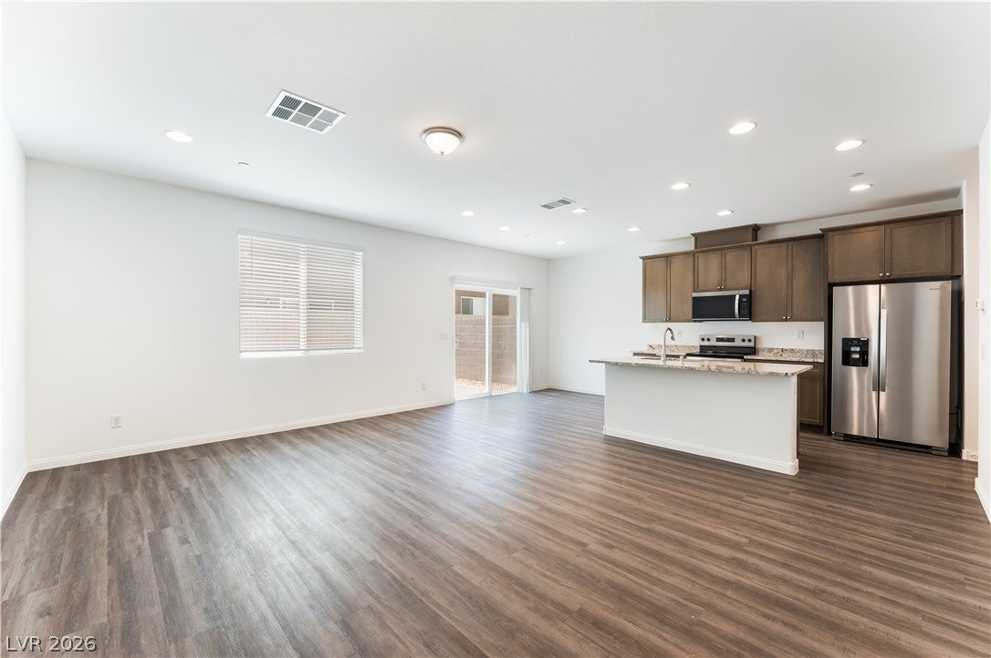 4261 Galaxy Gaze Avenue