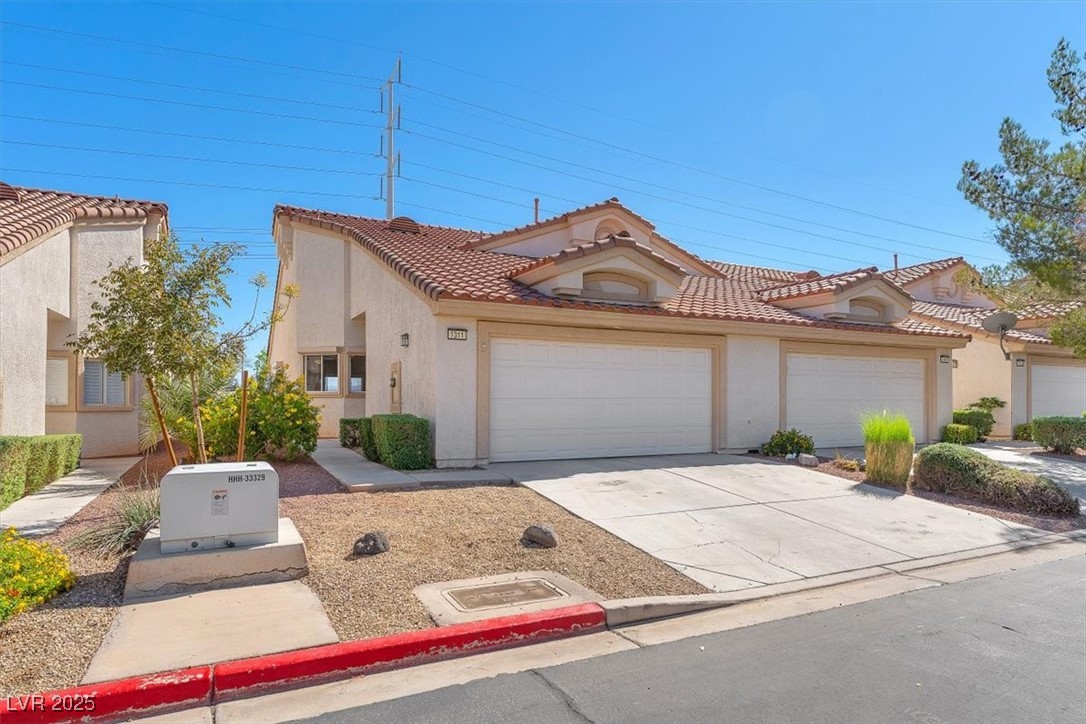 855 N Stephanie Street 1311
