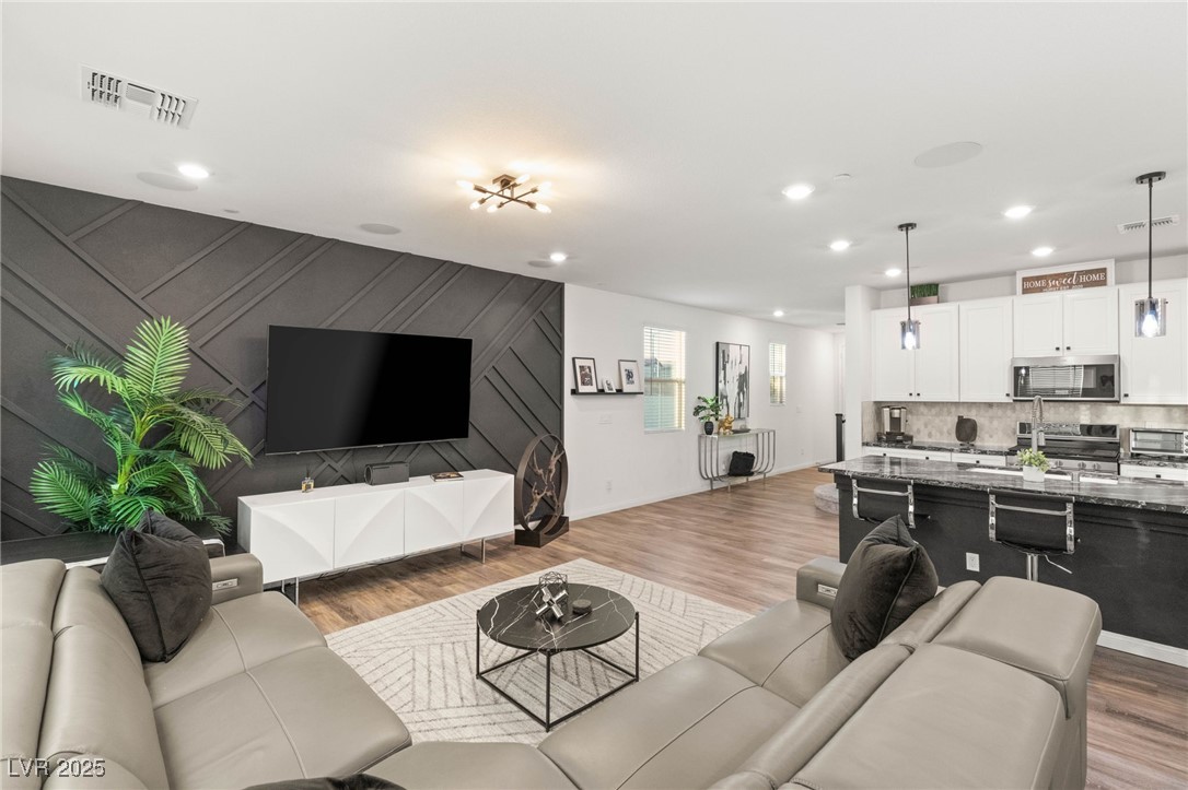 2833 Sangro Court