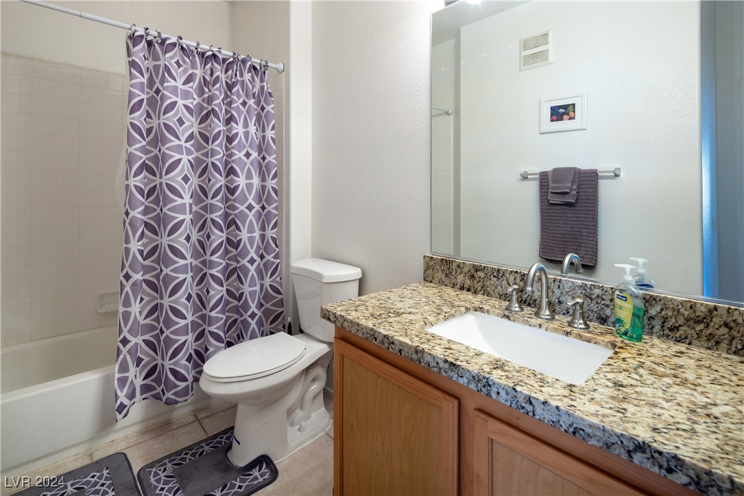 Las Vegas, Nevada 89183, United States, 2 Bedrooms Bedrooms, ,2 BathroomsBathrooms,Residential,Pending,42848