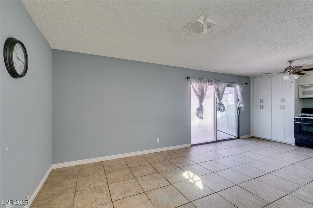 5239 Elgin Circle, Las Vegas, Nevada image 4