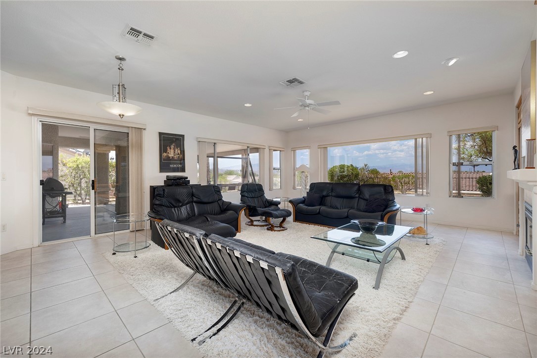 1661 Hartley Avenue, Henderson, Nevada image 17