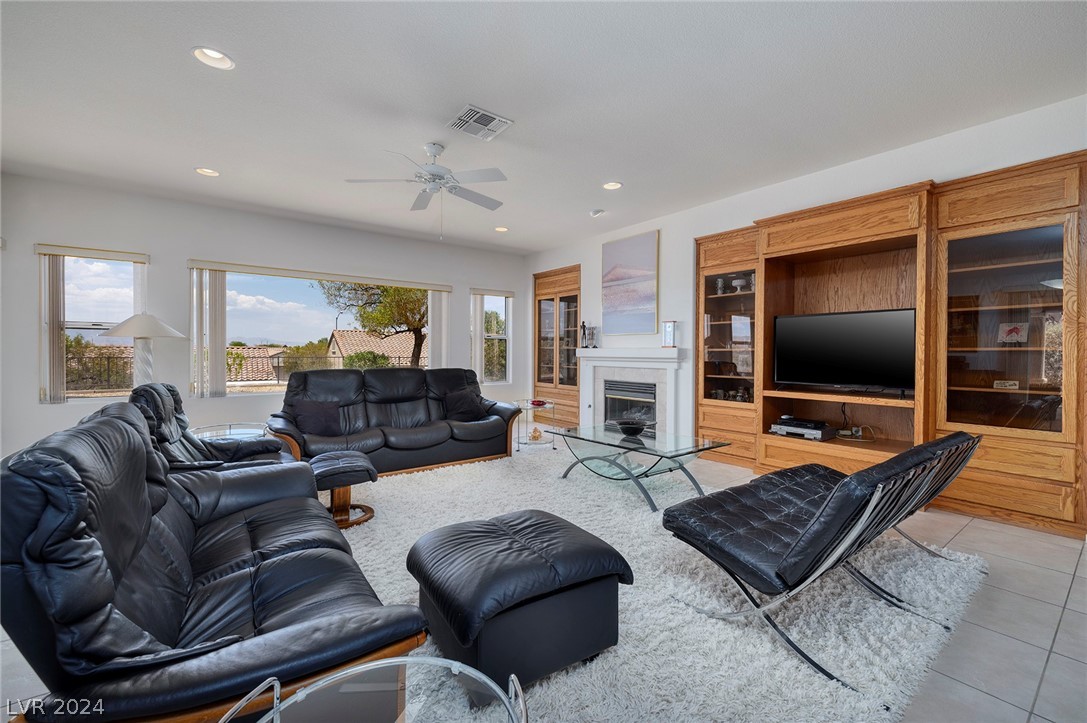 1661 Hartley Avenue, Henderson, Nevada image 16