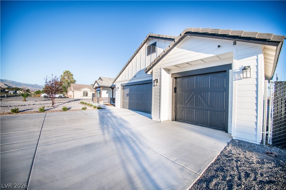 1151 E Blackhorn