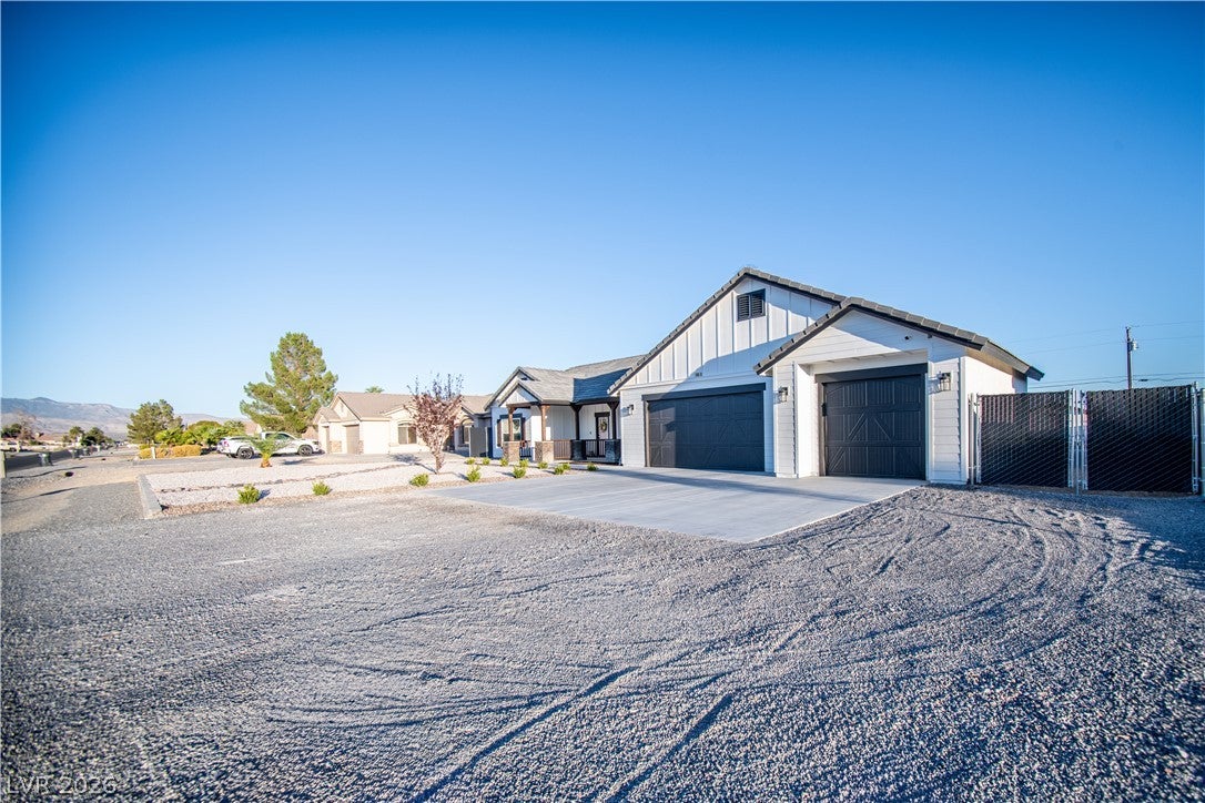 1151 E Blackhorn