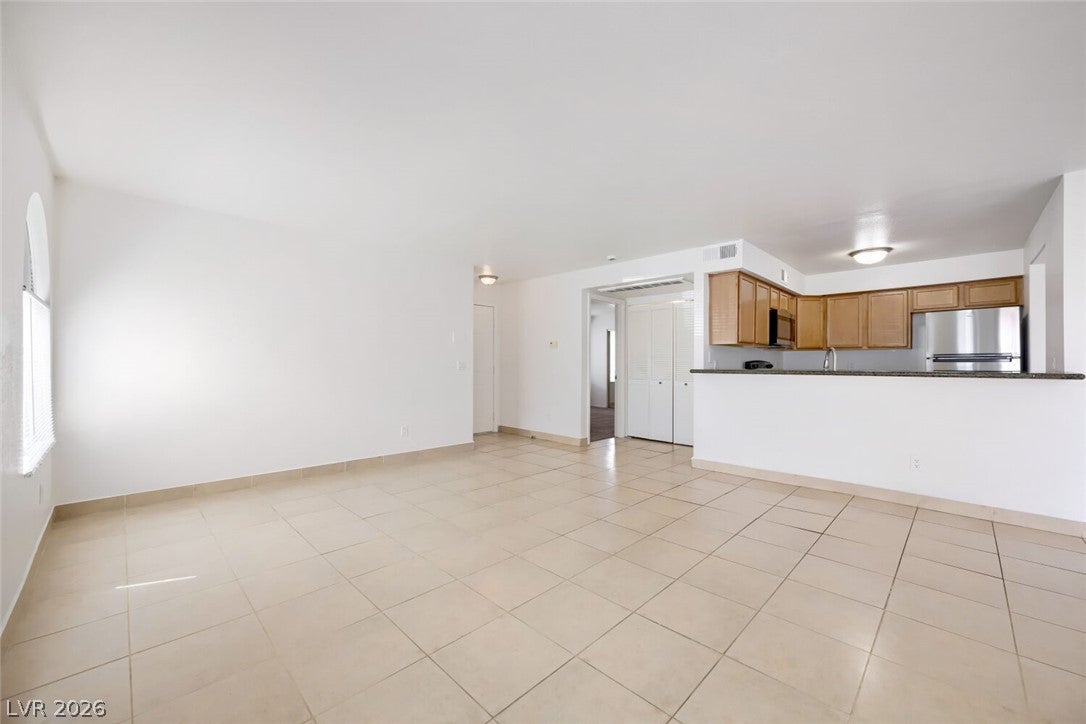 9325 W Desert Inn Road 177