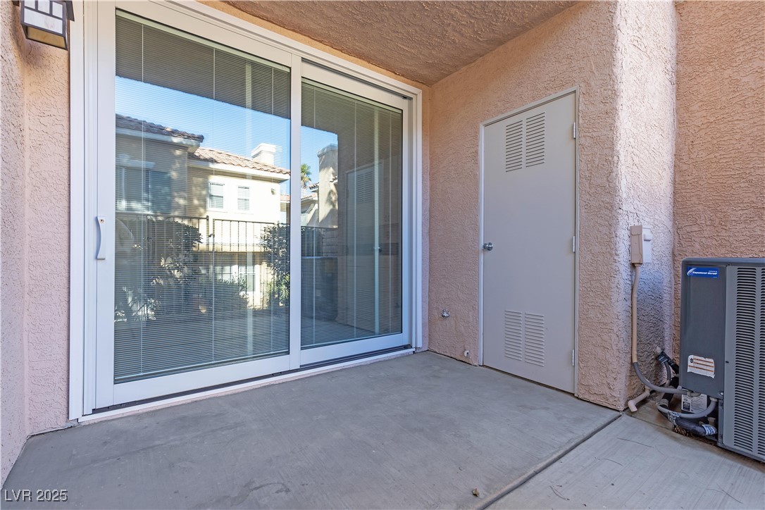 251 S Green Valley Parkway #1212, Henderson, Nevada image 14