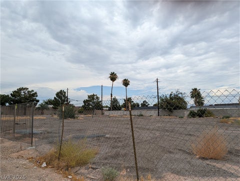 Vacant Land For Sale - 3810 S Sandhill Road<br/> Las Vegas, NV 89121