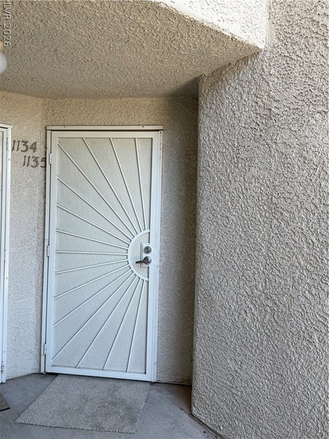 Condo For Sale - 3125 N Buffalo Drive #1135<br/> Clark County, Las Vegas, NV 89128