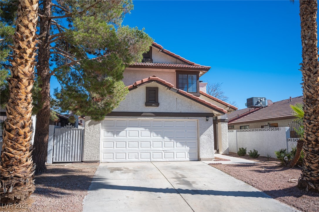 Properties 1 2433 Cycad Tree Street
