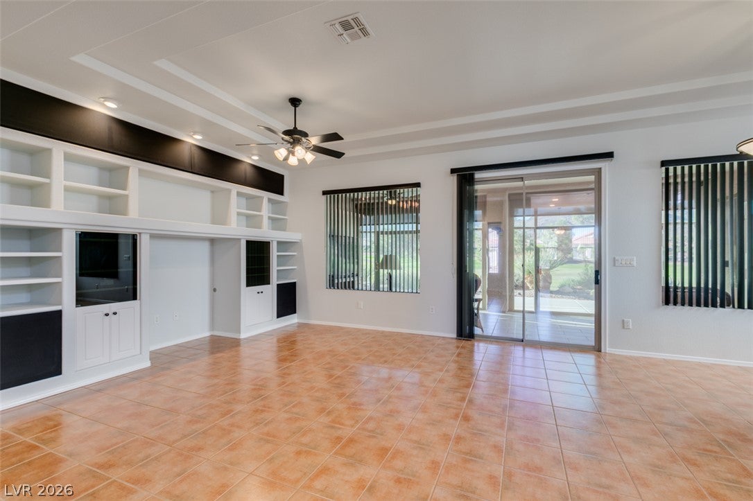 541 MOUNTAIN LINKS Drive