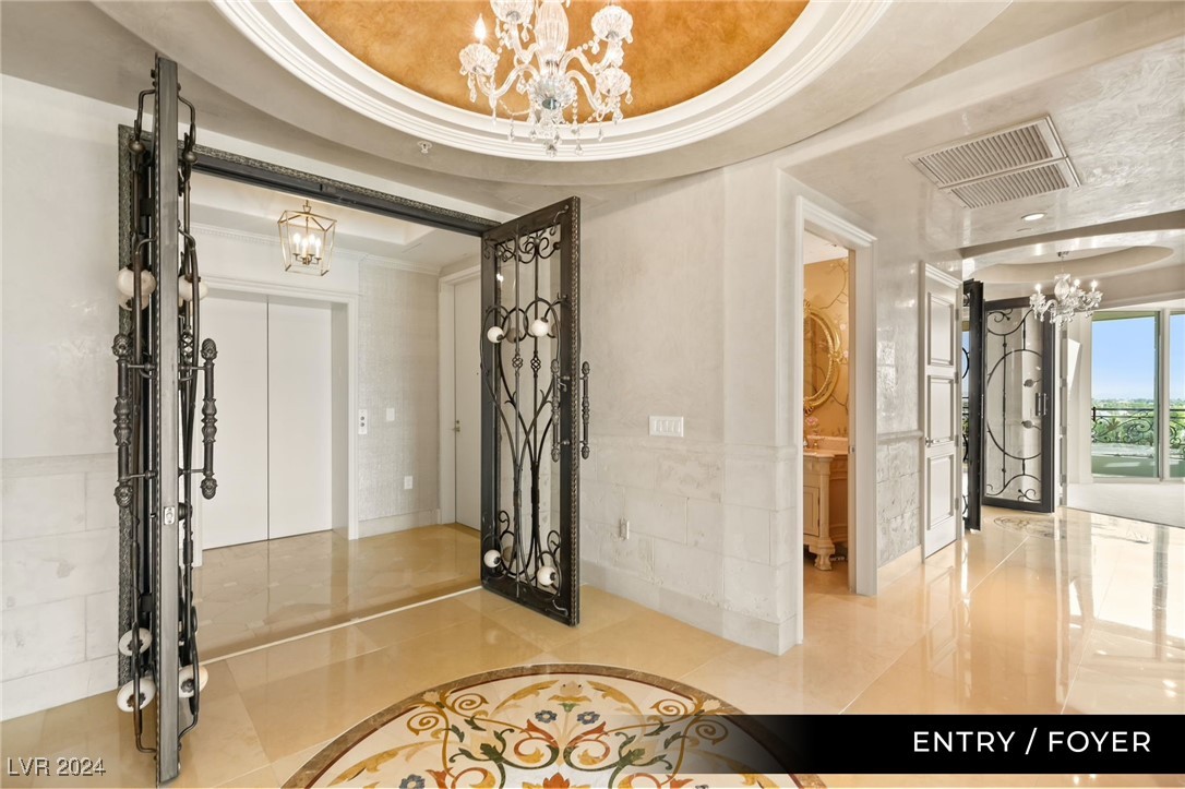 9103 Alta Drive 401
