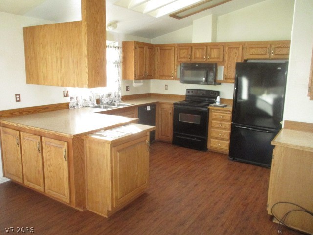 121 E 185th Street