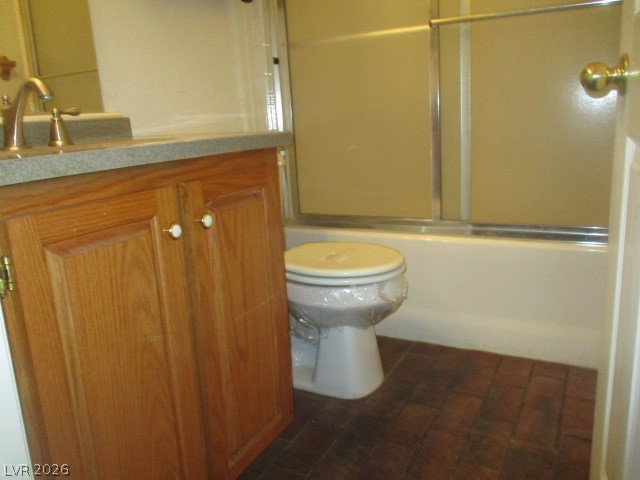 121 E 185th Street