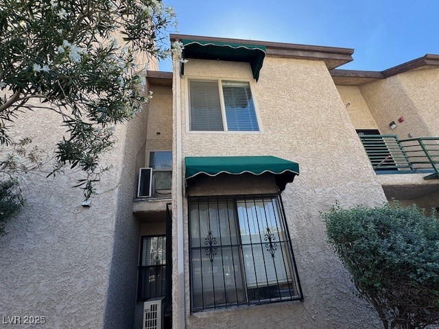 450 Elm Drive 205
