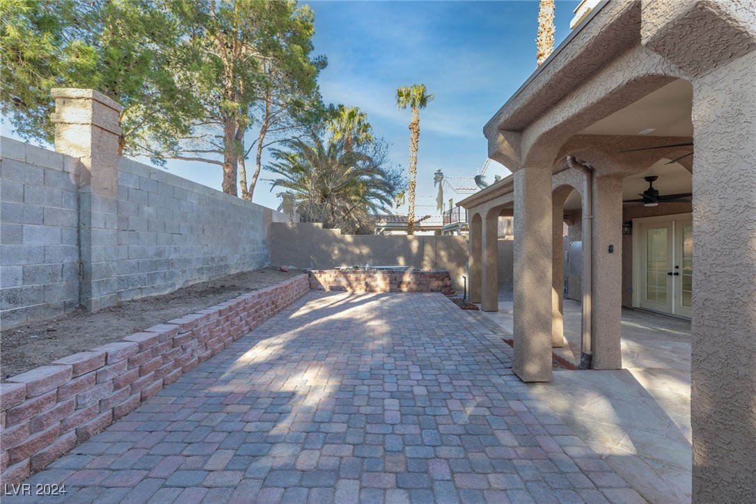 2825 Autumn Haze Lane, Las Vegas, Nevada image 32