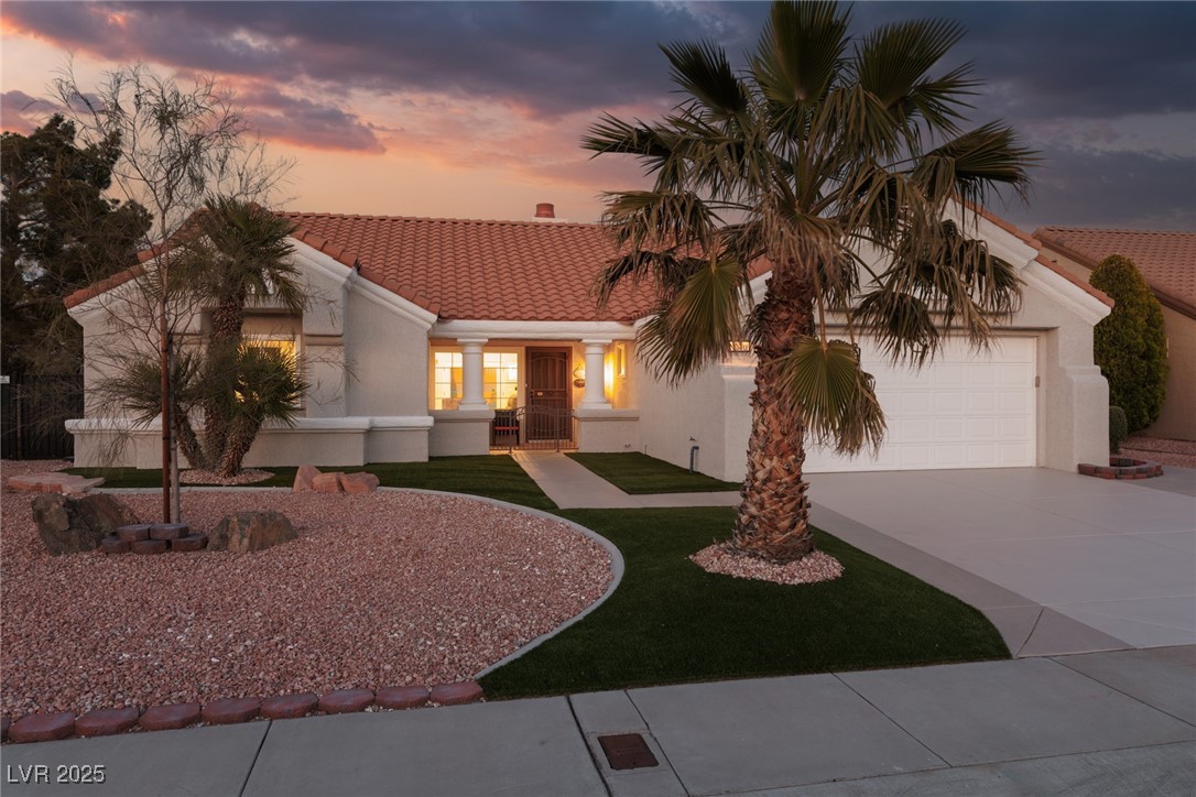 2816 Golfside Drive