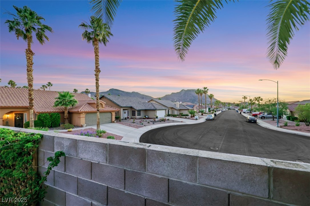160 Coastal Pier Court, Henderson, Nevada image 30