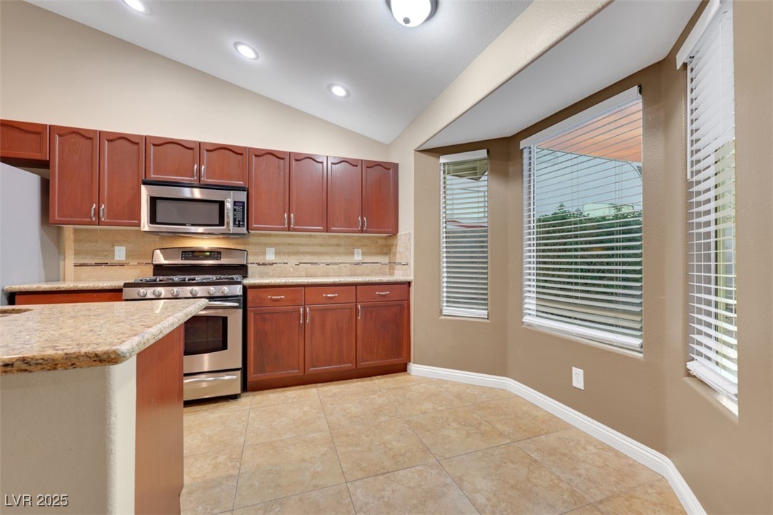 160 Coastal Pier Court, Henderson, Nevada image 10