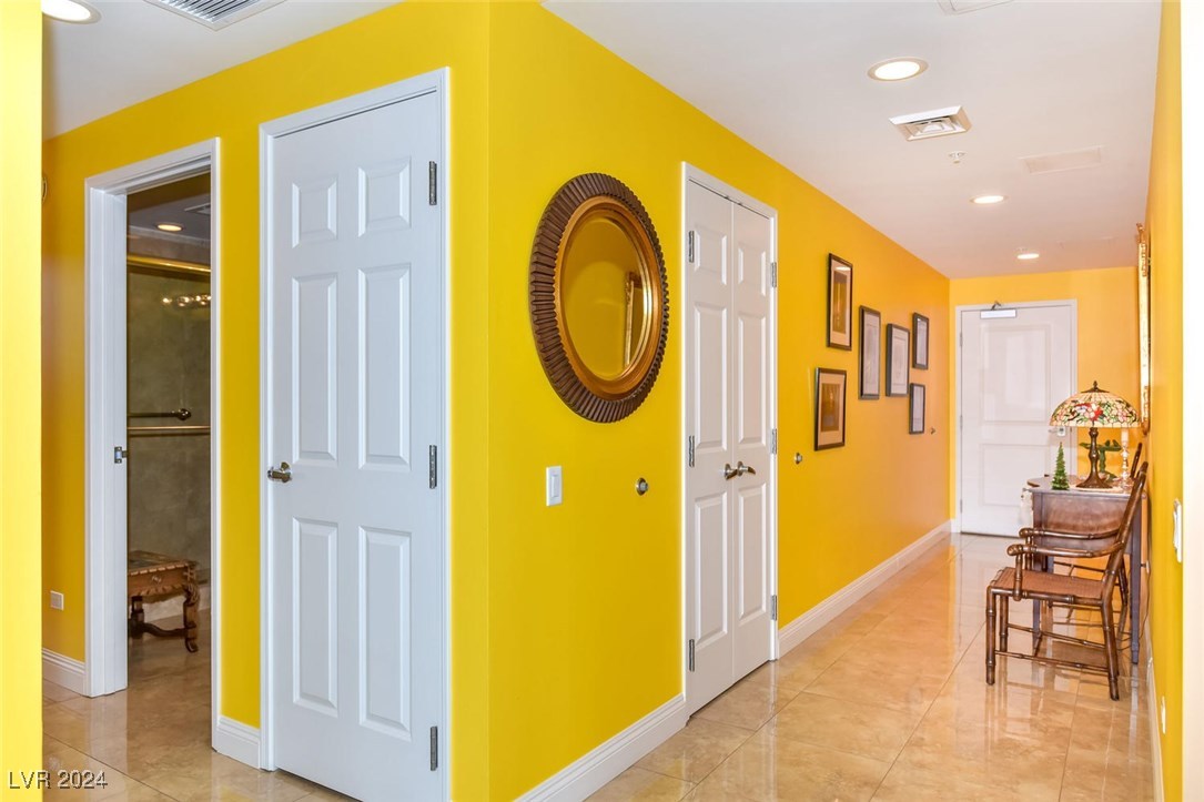 200 W SAHARA Avenue 601