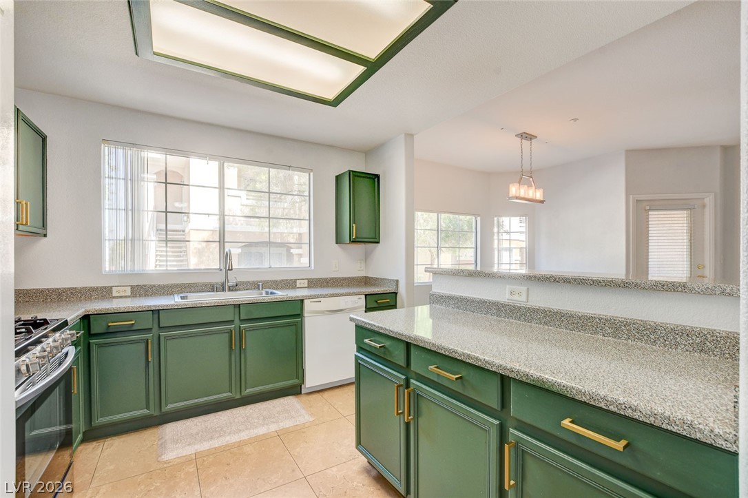 830 Carnegie Street 1613