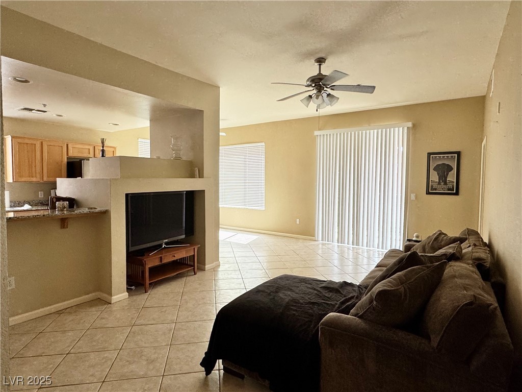23 E Agate Avenue 403