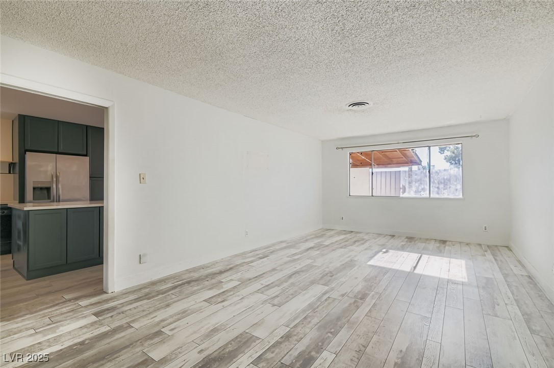 4364 Annie Oakley Drive