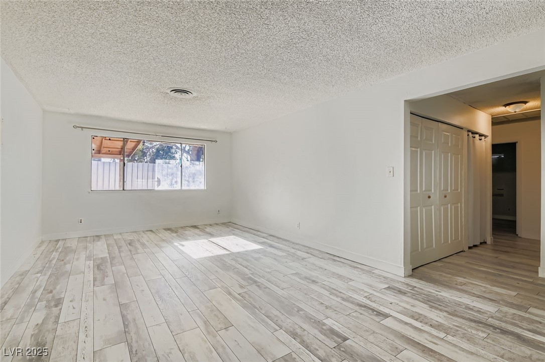 4364 Annie Oakley Drive