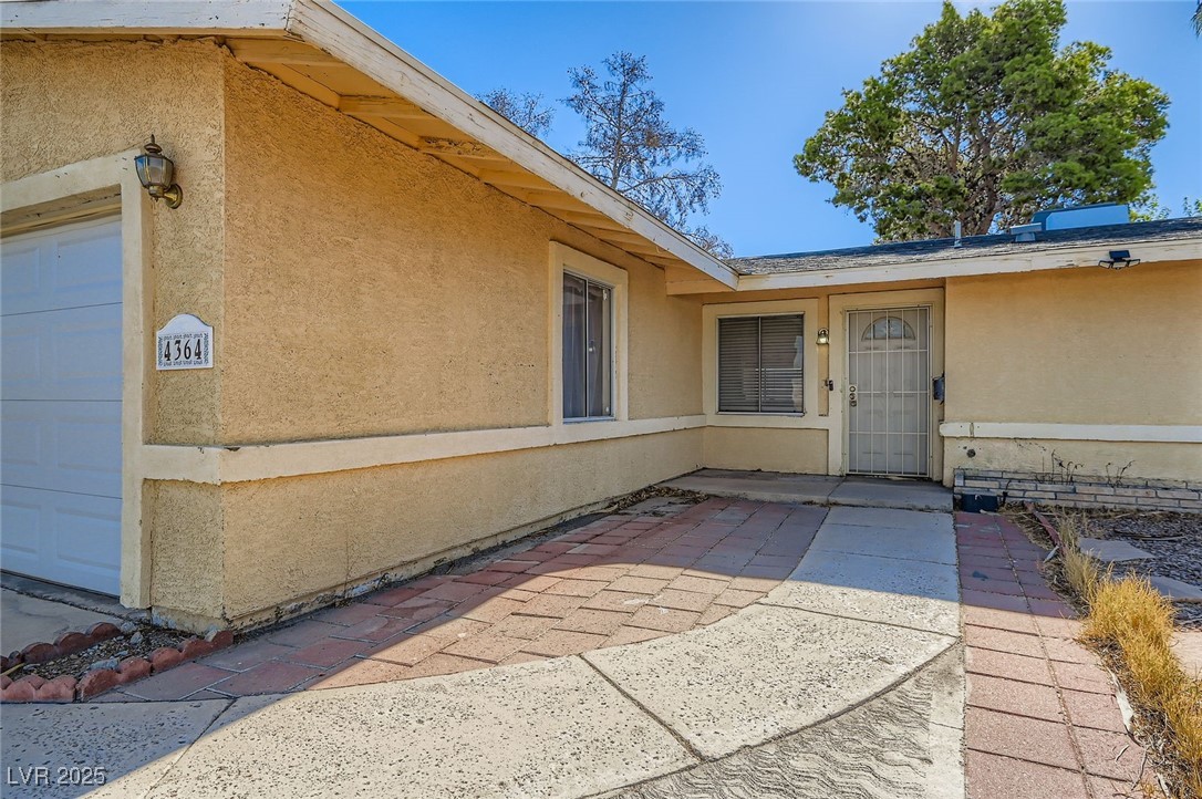 4364 Annie Oakley Drive
